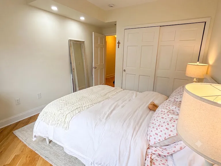 407 Adams St #4 — Photo 10