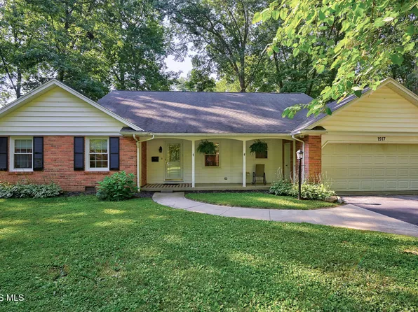 1917 Imperial Ln, Findlay, OH 45840
