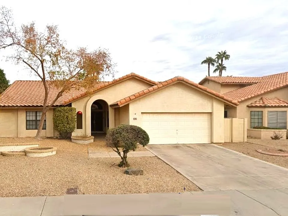 1518 W Antiqua Dr
