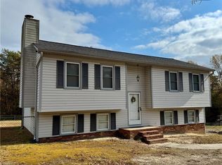 1099 Cresthaven Rd, Lewisville, NC 27023