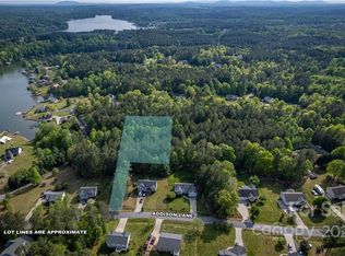 4973 Addison Ln #85, Hickory, NC 28601