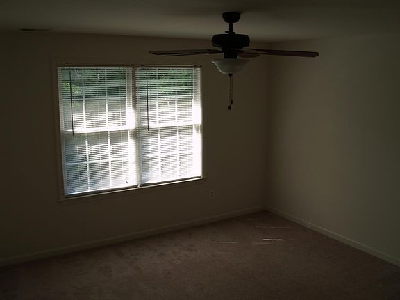 spare bedroom