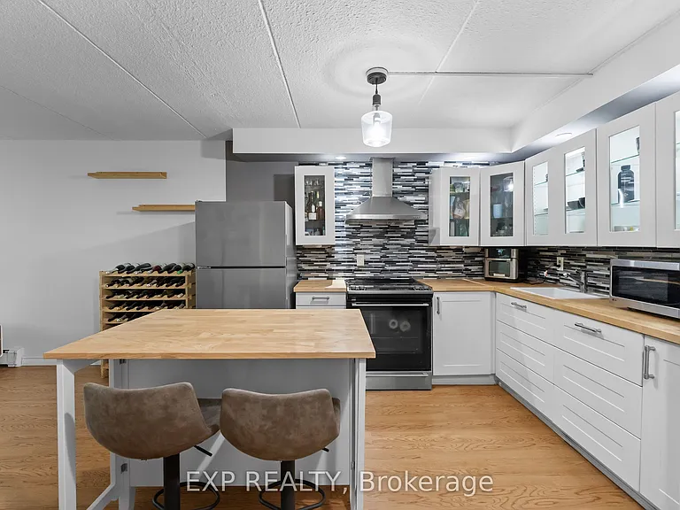 41 Rykert St #406 — Photo 8