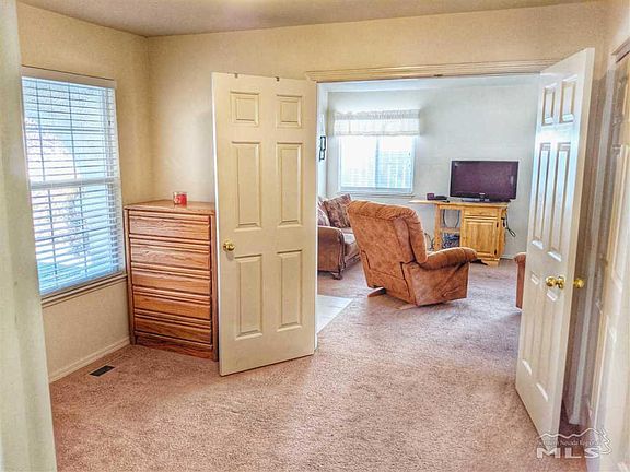 5th image of 6828 Dorchester Dr