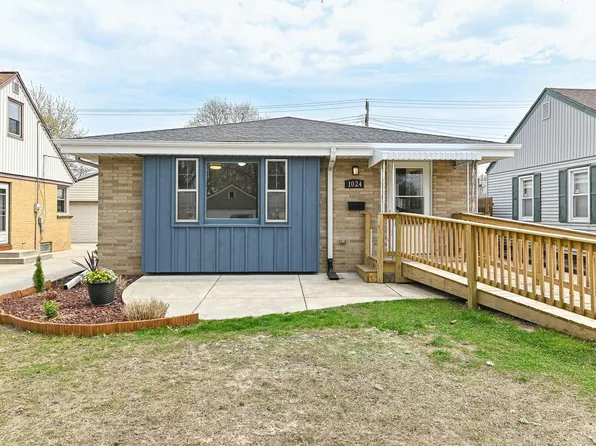 1024 South 110th STREET, West Allis, WI 53214