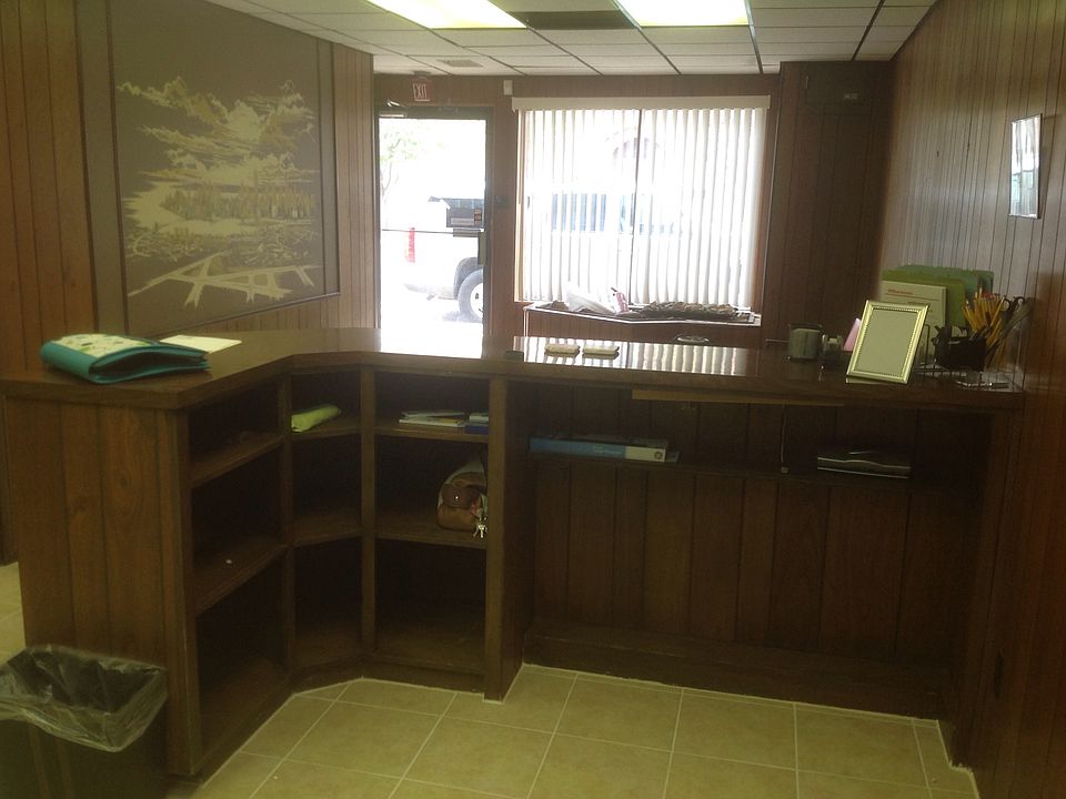 1st image of 414 N Lee Ave