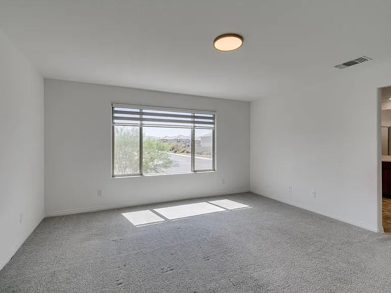 10303 Dallington St — Photo 42