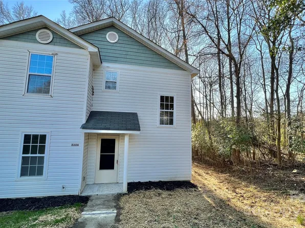 8806 Sharonbrook Dr, Charlotte, NC 28210