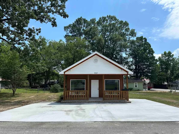 707 Schley St, Benton, AR 72015