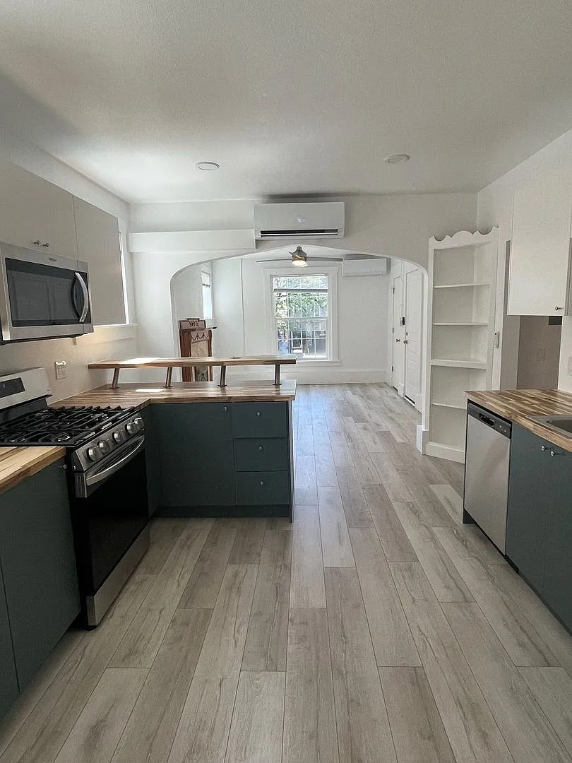 1218 Clarkson Street, LLC — Photo 4