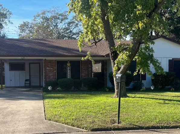 1255 Lourdes St, Greenville, MS 38703