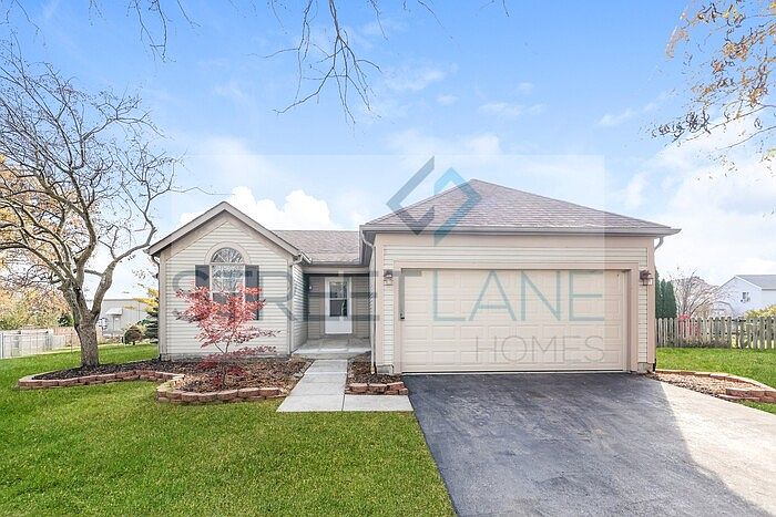 1st image of 870 Bisque Ct