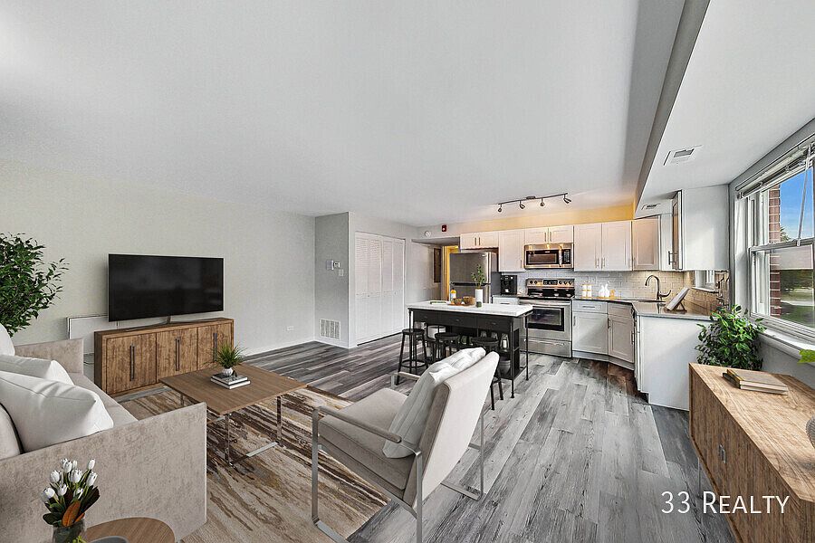 1st image of 525 W Euclid Ave #1