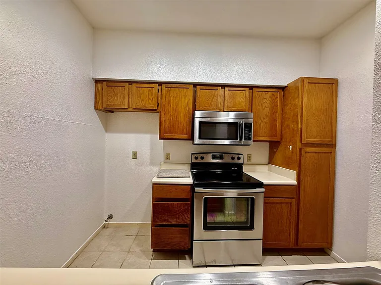 8055 Cambridge St #71 — Photo 18