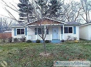 307 Vinona Ter, Commerce Township, MI 48382