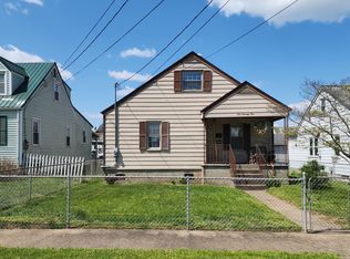 171 4th St, Dunbar, WV 25064