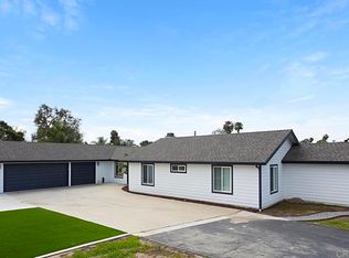 274 Hannalei Dr, Vista, CA 92083
