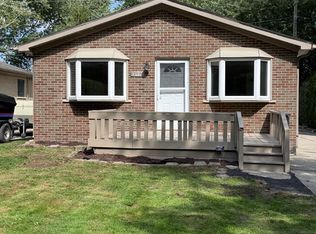 33701 Schneider Rd, Chesterfield, MI 48047