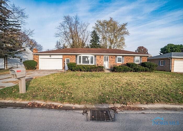 1st image of 691 Angela Dr