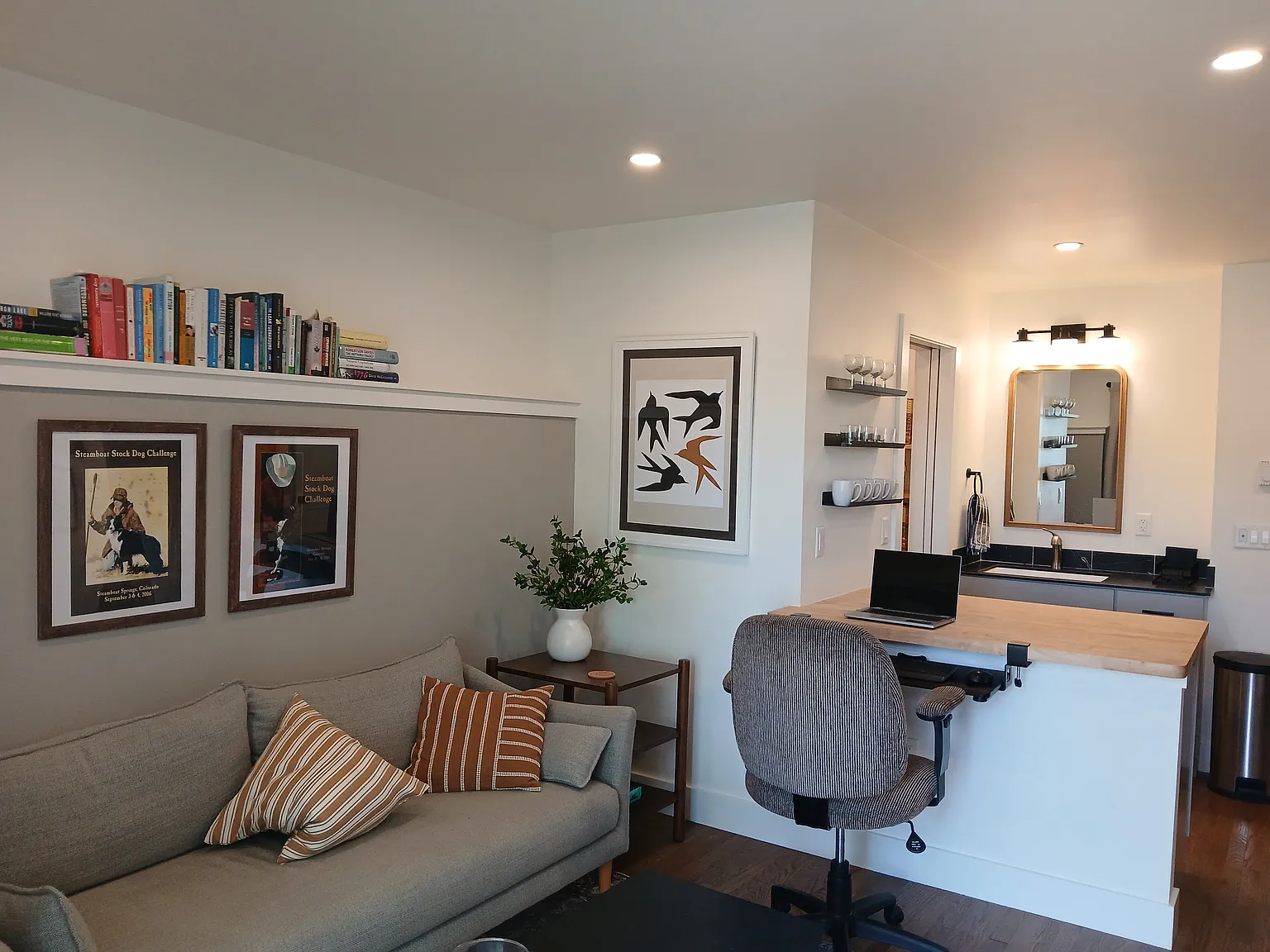 1 bed, 400 sqft, $1,200 — Photo 3