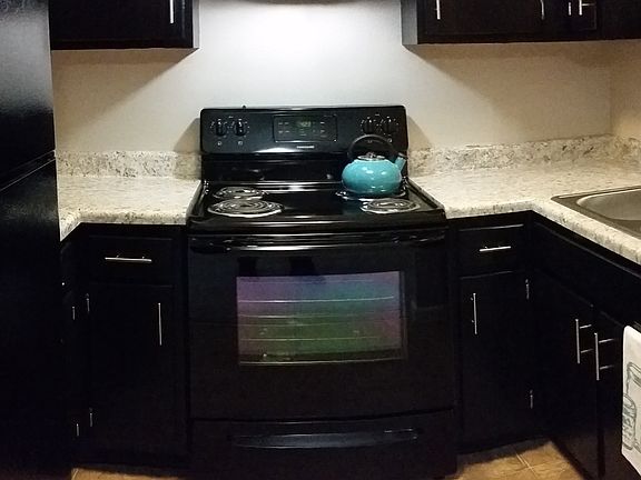 3rd image of 1803 Scarlett Oak Ct