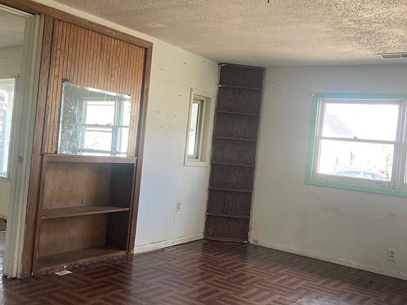 5th image of 1287 E Willard Ave