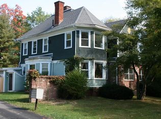 630 Main St APT B, Amherst, MA 01002