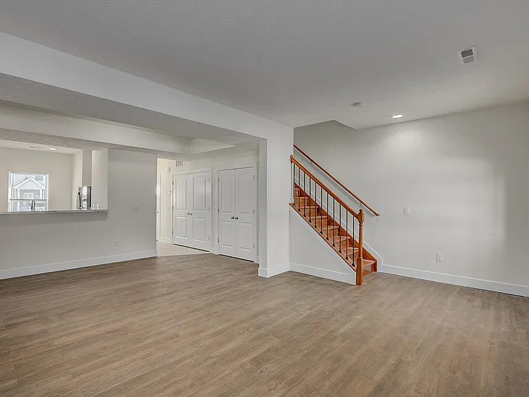 4327 Otter Creek Dr — Photo 5