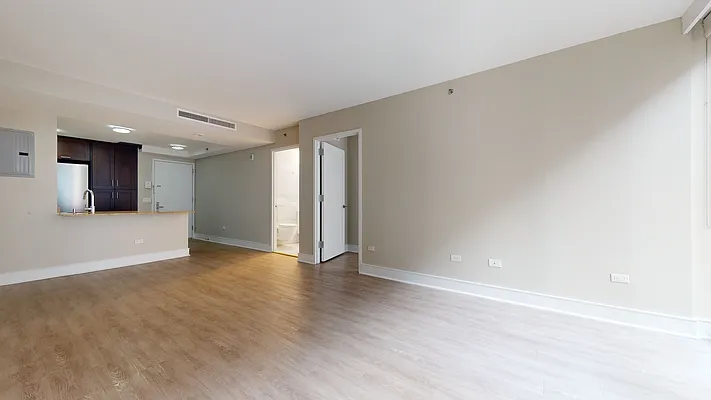 Rented by Bond New York | media 73