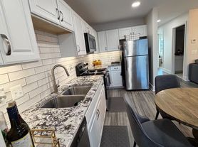 19520 Village Walk Dr, Montgomery Village, MD