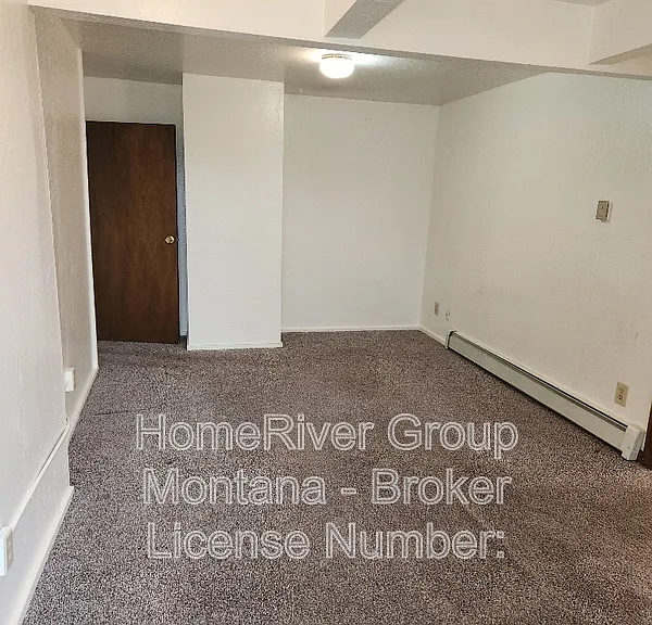 724 Strand Ave #A — Photo 5