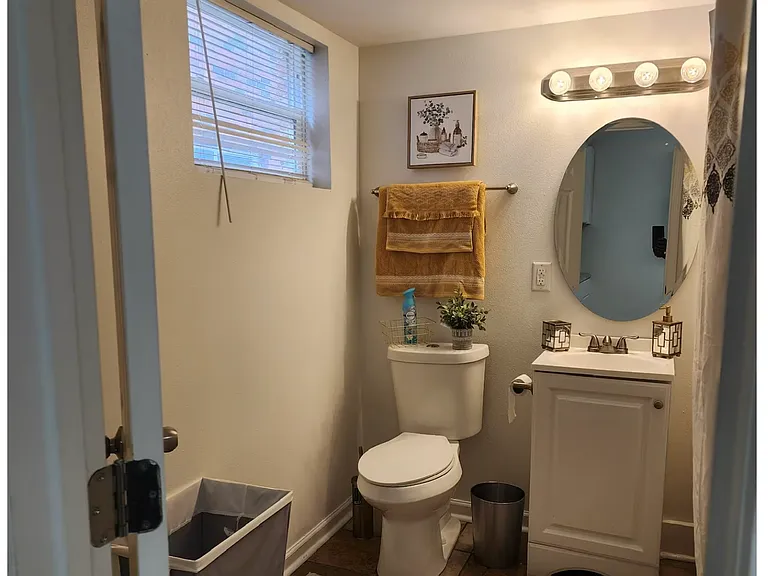 256 W Roosevelt St #3 — Photo 12