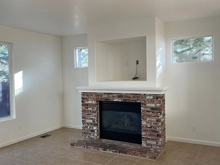 3151 Sky Country Dr — Photo 2