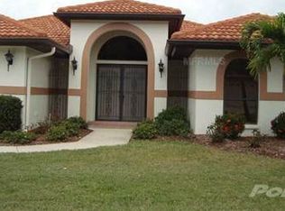 1910 Tradewinds Cir, Venice, FL 34293