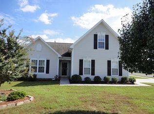 14445 Arlandes Dr, Charlotte, NC 28278