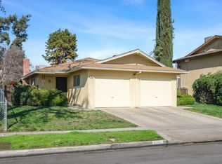 4881 E Vassar Ave, Fresno, CA