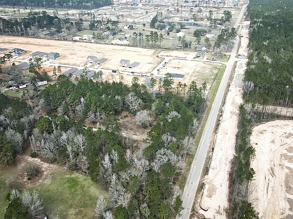 4th image of Goodman Rd