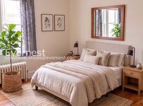 2039 N Saint Louis Ave, Chicago, IL