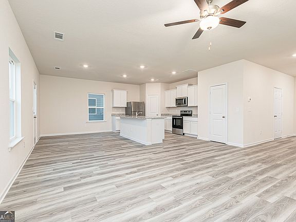 6th image of this home