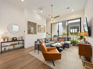 1211 Hickory St #D, Houston, TX 77007