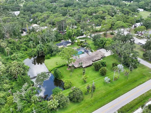 3012 Desoto Rd, Sarasota, FL 34234