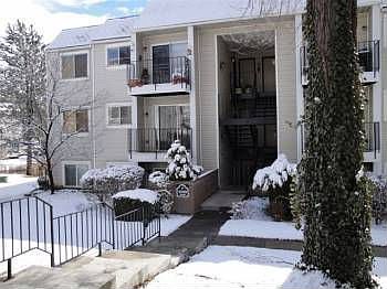 1st image of 1040 E Quail Dr