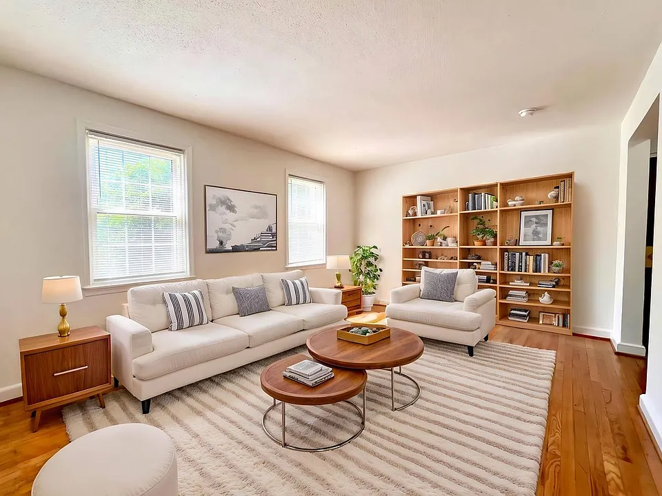 2115 Suitland Ter SE #202