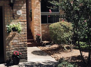 16 Lakeridge Dr, Spring, TX 77381