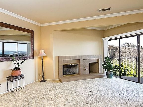 3rd image of 892 Vallecito Dr