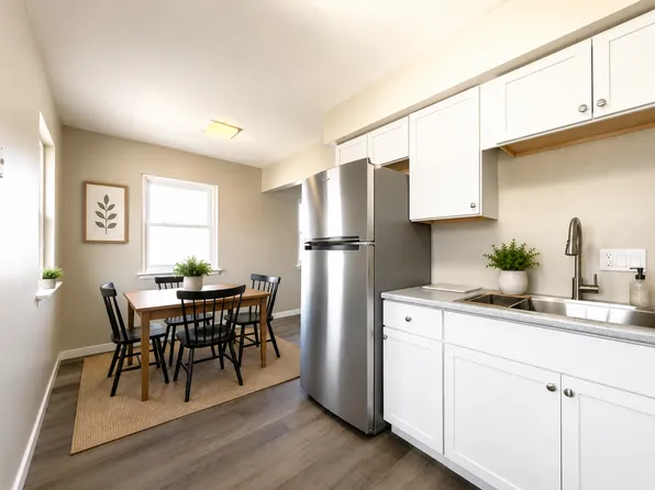 11027 W Hampton Ave, 11027 W Hampton Ave #3, Milwaukee, WI 53225