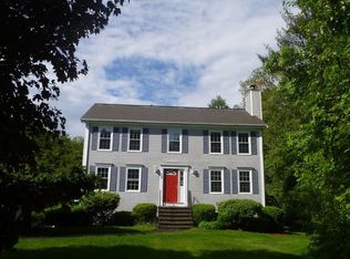 10 Riverside Rd, Franklin, MA 02038