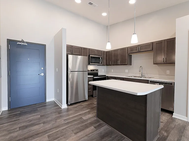 Village West Apartments — Photo 29