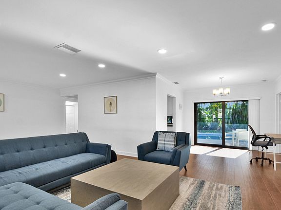 4th image of 6000 NE 18th Terrace