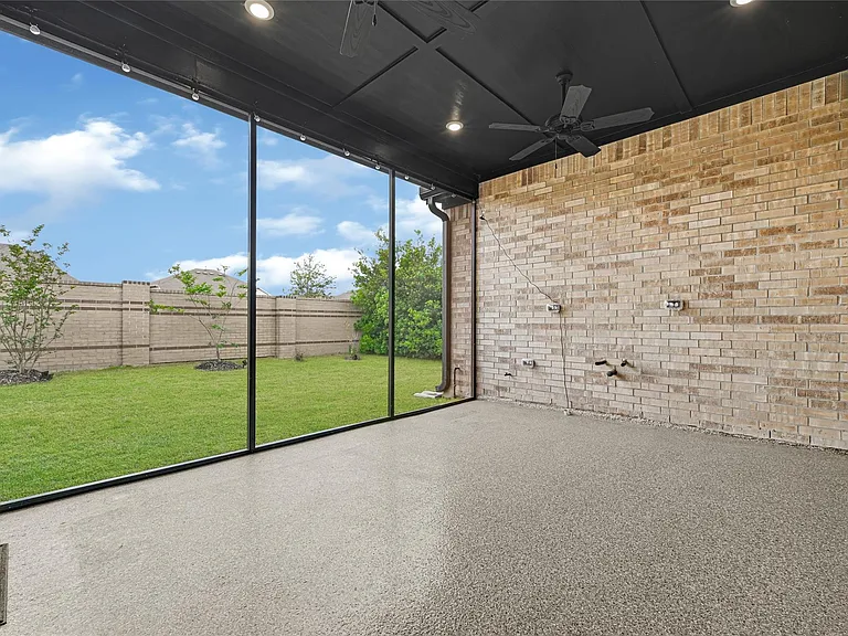 11335 Cosmopolitan Dr — Photo 24